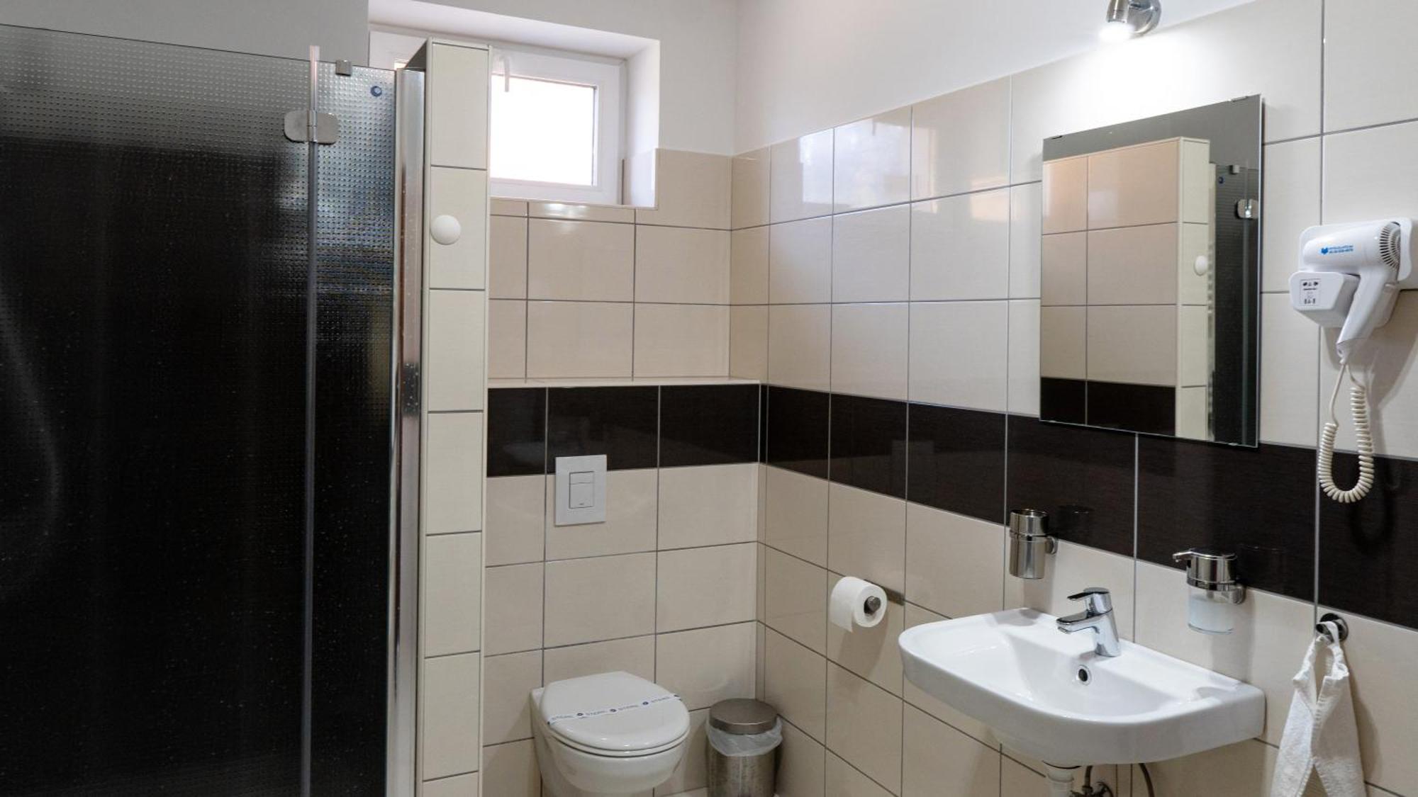 Family Apartman Елпені Екстер'єр фото