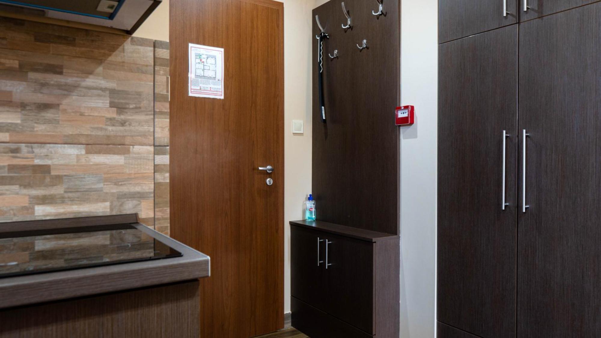 Family Apartman Елпені Екстер'єр фото