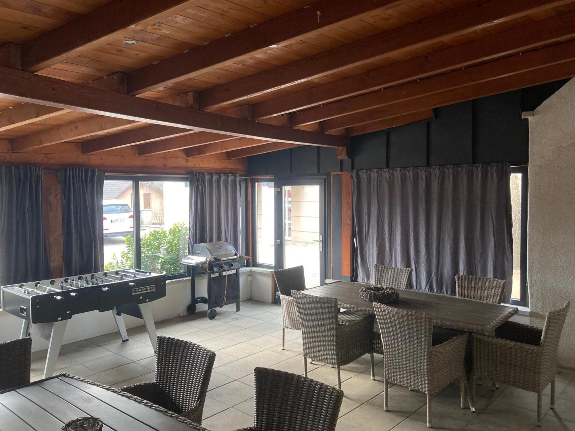 Family Apartman Елпені Екстер'єр фото